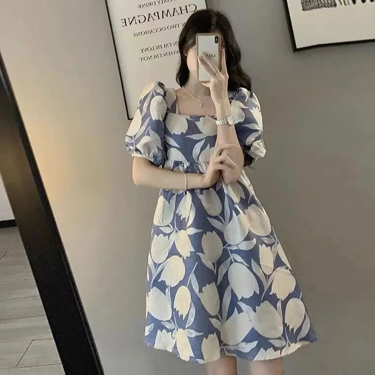 Fashionable Printed Puff Sleeves for Women's Versatile Dress